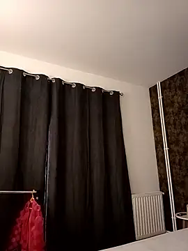 Snapshot of I_amVeronicle chatting on 04/20/26, 03:04 I amVeronicle online show from 04/20/26, 03:04