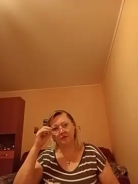 I amVeronicle online show from 07/19/26, 10:08