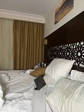 Snapshot of DirtyDiannaX chatting on 04/21/26, 07:50 DirtyDiannaX online show from 04/21/26, 07:50