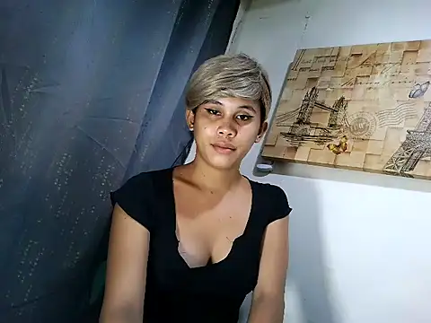 Snapshot of Angelalove25 chatting on 07/02/26, 11:22 Angelalove25 online show from 07/02/26, 11:22