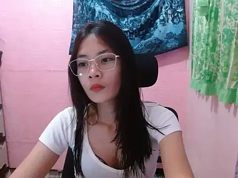 Sweetsexylady19 online show from 05/06/26, 12:21