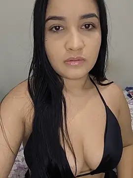 Snapshot of eline01 chatting on 05/18/26, 05:24 eline01 online show from 05/18/26, 05:24