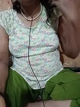 Snapshot of Shila_bby chatting on 07/20/26, 10:39 Shila bby online show from 07/20/26, 10:39