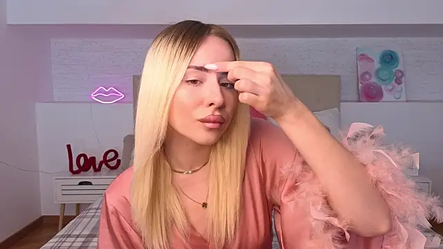 Bella crazyy online show from 04/29/26, 07:31