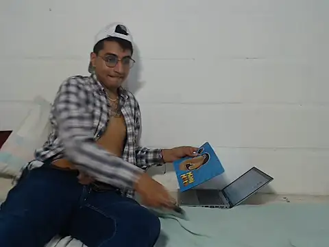 alan048idk online show from 05/21/26, 06:59