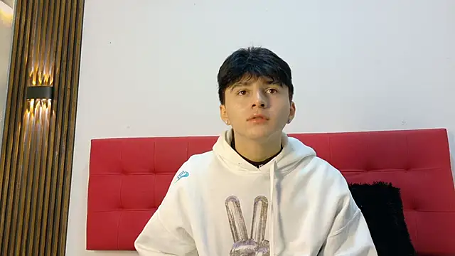 LunayDream online show from 04/26/26, 11:19