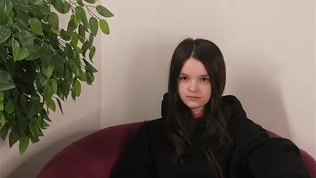 Snapshot of AllieParlett chatting on 05/01/26, 11:37 AllieParlett online show from 05/01/26, 11:37