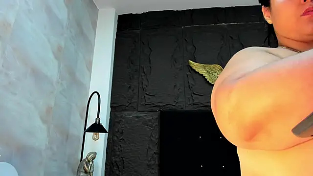 MillaGrey online show from 05/12/26, 11:40