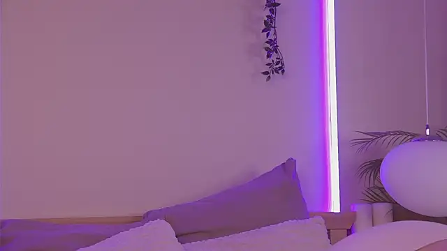 Emi Sterling online show from 05/29/26, 11:52