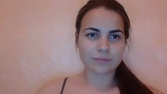 Snapshot of KateXFlower chatting on 04/19/26, 05:23 KateXFlower online show from 04/19/26, 05:23