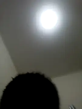 Snapshot of evelynnice19 chatting on 04/21/26, 08:44 evelynnice19 online show from 04/21/26, 08:44