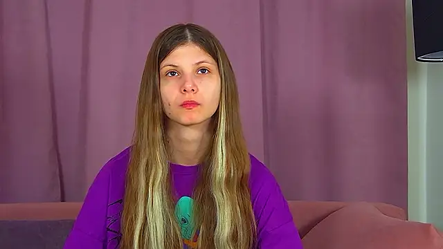 Snapshot of AudreyBarlov chatting on 04/29/26, 06:17 AudreyBarlov online show from 04/29/26, 06:17