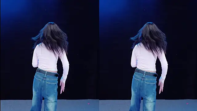 Snapshot of Eraser119 chatting on 04/21/26, 01:42 Eraser119 online show from 04/21/26, 01:42