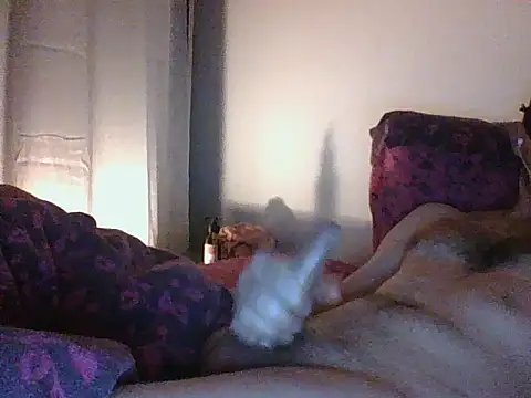 Snapshot of ifyouwant25 chatting on 11/16/25, 10:15 ifyouwant25 online show from 11/16/25, 10:15