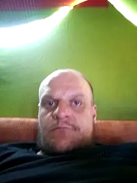 Snapshot of misiaty96 chatting on 04/19/26, 06:10 misiaty96 online show from 04/19/26, 06:10