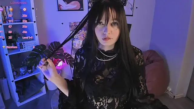 Tomie Kawakami online show from 05/09/26, 07:08