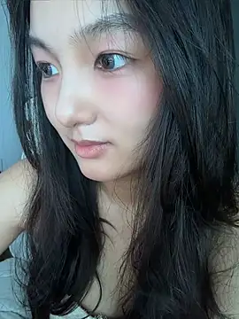Snapshot of dearBeibeii chatting on 07/23/26, 03:04 dearBeibeii online show from 07/23/26, 03:04