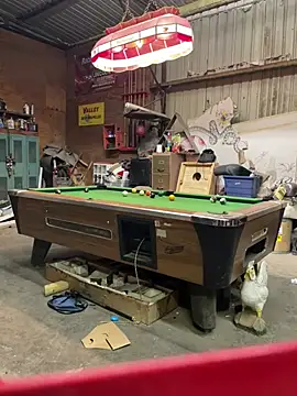 Snapshot of cozzy42 chatting on 04/22/26, 08:06 cozzy42 online show from 04/22/26, 08:06