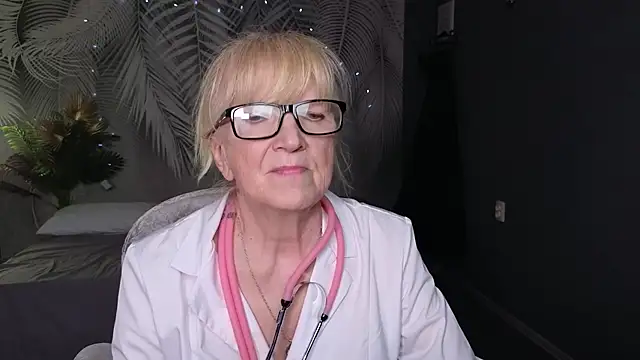 Dr Mireille online show from 05/16/26, 10:36
