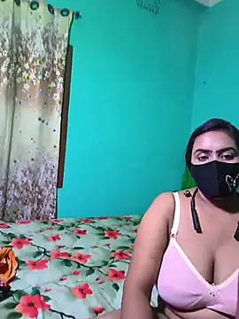 Snapshot of Hot_Cupole chatting on 06/24/26, 07:40 Hot Cupole online show from 06/24/26, 07:40