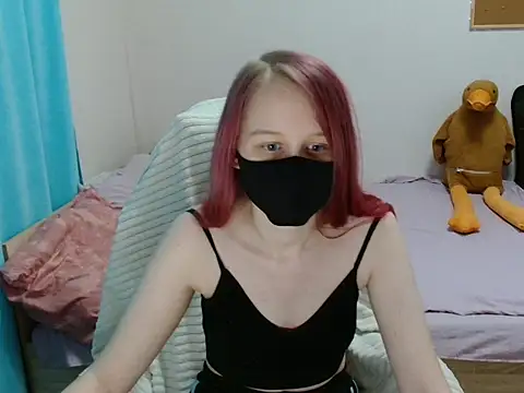 Snapshot of russiancutie chatting on 04/20/26, 01:58 russiancutie online show from 04/20/26, 01:58