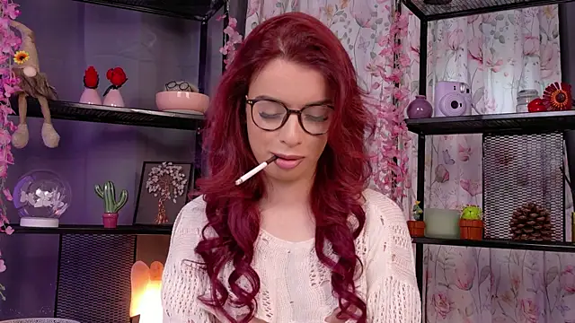 Snapshot of Sophie_Rae chatting on 05/18/26, 08:20 Sophie Rae online show from 05/18/26, 08:20
