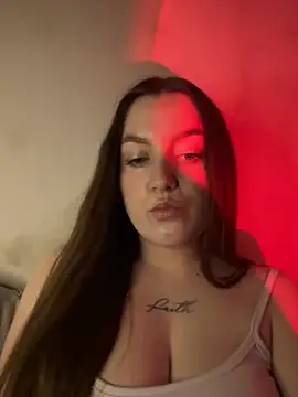 Snapshot of kisaaaaaa chatting on 04/19/26, 10:01 kisaaaaaa online show from 04/19/26, 10:01