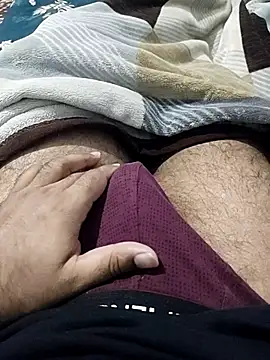 Snapshot of mrhary_69 chatting on 04/19/26, 10:23 mrhary 69 online show from 04/19/26, 10:23