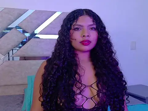 Snapshot of Ashly_Colins chatting on 04/20/26, 05:32 Ashly Colins online show from 04/20/26, 05:32