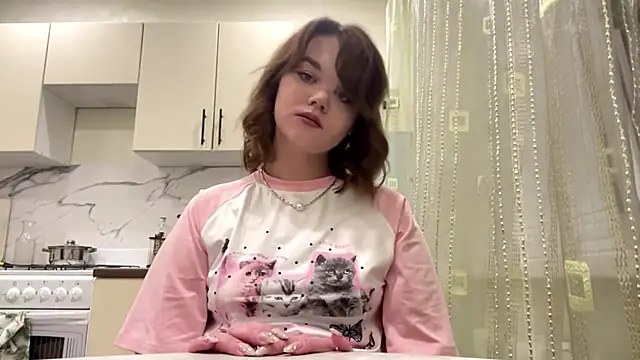 Snapshot of CunnyShawty chatting on 04/21/26, 06:12 CunnyShawty online show from 04/21/26, 06:12