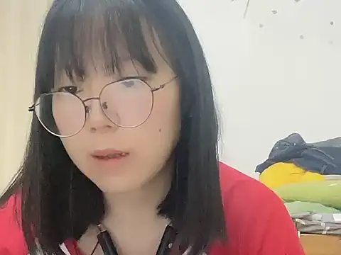 Snapshot of Belle-LL chatting on 04/22/26, 01:12 Belle-LL online show from 04/22/26, 01:12