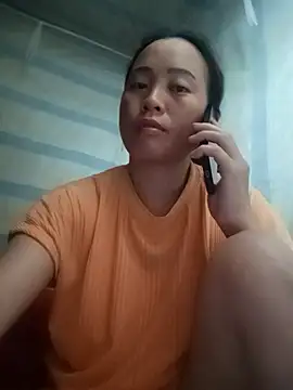 Snapshot of phuongtrinh1 chatting on 06/24/26, 10:09 phuongtrinh1 online show from 06/24/26, 10:09