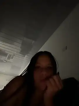 Snapshot of Lupitaa33 chatting on 04/20/26, 06:16 Lupitaa33 online show from 04/20/26, 06:16