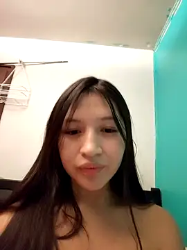 Snapshot of HonyHanna chatting on 04/20/26, 08:17 HonyHanna online show from 04/20/26, 08:17