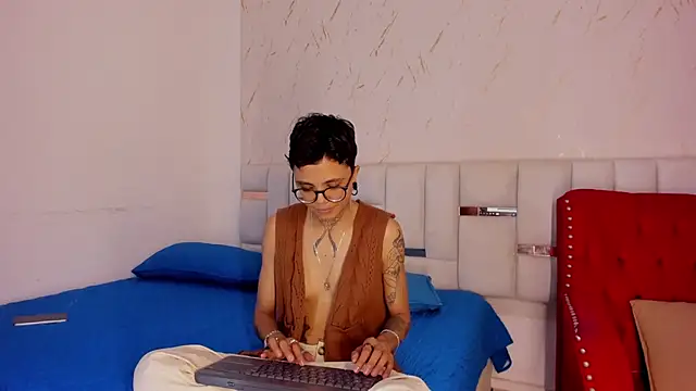 Antony D ossa online show from 05/10/26, 08:25