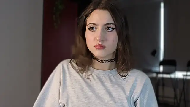 lovergirl4me online show from 05/01/26, 07:46