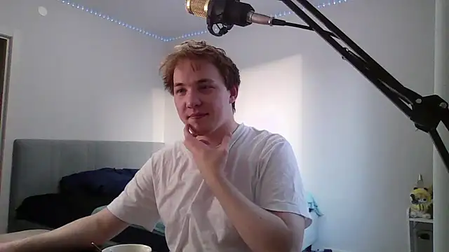 mxmplay online show from 05/11/26, 02:45