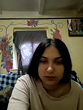 Snapshot of amira1348 chatting on 04/20/26, 02:42 amira1348 online show from 04/20/26, 02:42