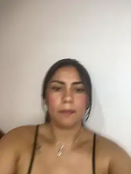 Snapshot of Arya_Phone chatting on 04/20/26, 03:26 Arya Phone online show from 04/20/26, 03:26