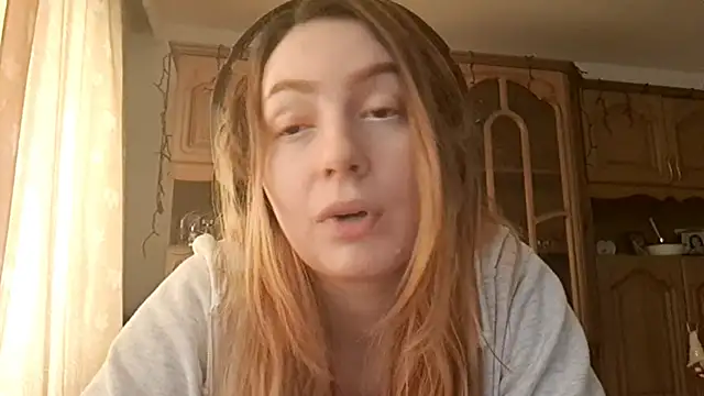 Snapshot of LubaGiovanni chatting on 04/24/26, 08:39 LubaGiovanni online show from 04/24/26, 08:39