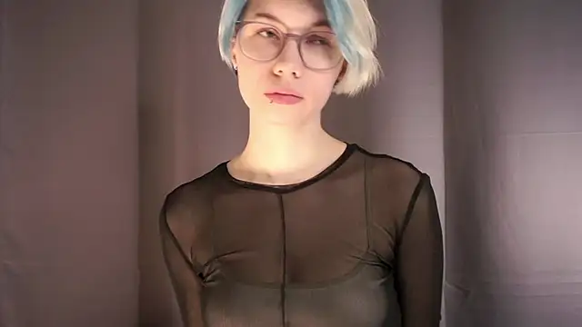 Snapshot of SimaIafrate chatting on 04/25/26, 09:01 SimaIafrate online show from 04/25/26, 09:01