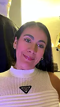 Snapshot of Laia_Hills chatting on 08/04/26, 03:36 Laia Hills online show from 08/04/26, 03:36