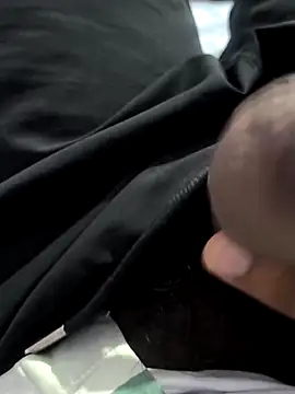 Snapshot of IndianDaddy0 chatting on 04/23/26, 04:53 IndianDaddy0 online show from 04/23/26, 04:53