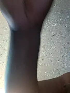 Snapshot of darkdadaaa chatting on 04/23/26, 01:46 darkdadaaa online show from 04/23/26, 01:46