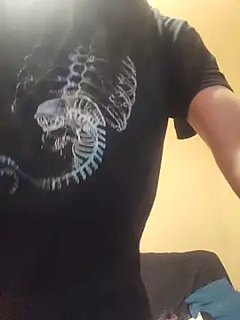 Snapshot of EscapedSibilant chatting on 04/20/26, 09:38 EscapedSibilant online show from 04/20/26, 09:38