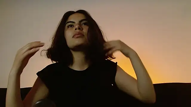 Snapshot of Aikasato chatting on 04/21/26, 03:46 Aikasato online show from 04/21/26, 03:46