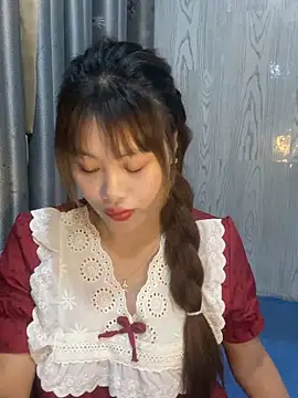 Snapshot of Ly-sexyy chatting on 04/30/26, 07:36 Ly-sexyy online show from 04/30/26, 07:36