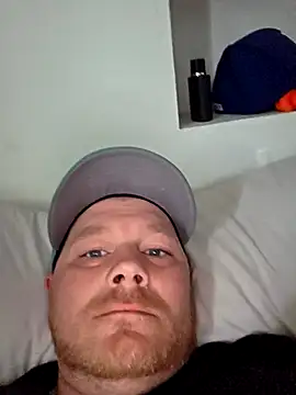 Snapshot of 4u2nv123 chatting on 04/26/26, 05:54 4u2nv123 online show from 04/26/26, 05:54