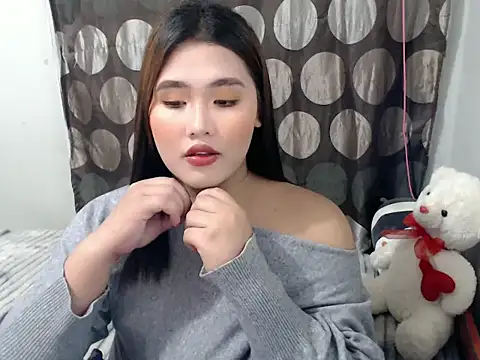 YourBaby Eva online show from 04/26/26, 04:26