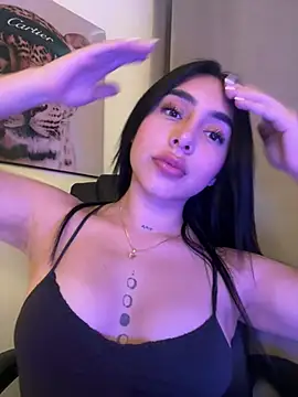 Snapshot of IsabellaNoir_ chatting on 05/28/26, 08:06 IsabellaNoir online show from 05/28/26, 08:06